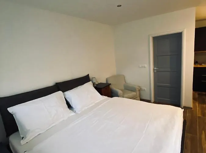 Ginko I Bed & Breakfast 3*